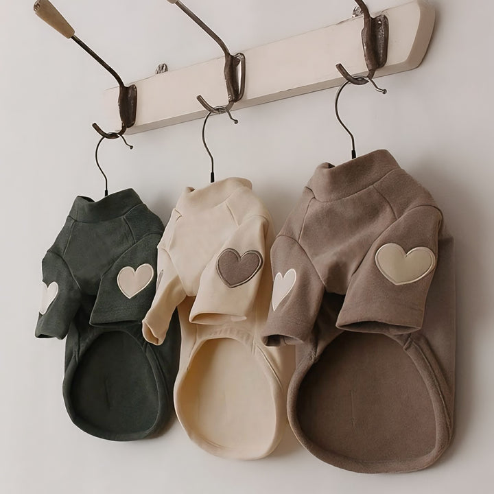 ポイントハートマークハイネックトップス