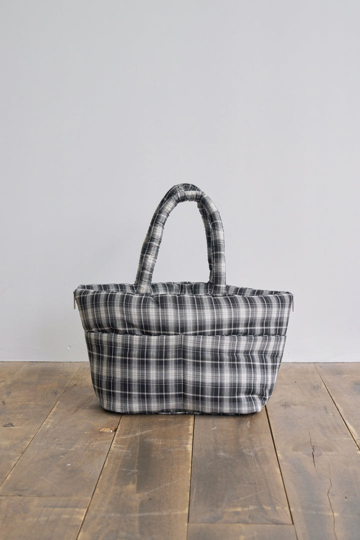 WIDE BAG - TARTAN BLACK