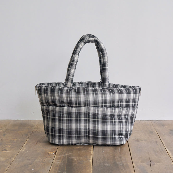 WIDE BAG - TARTAN BLACK