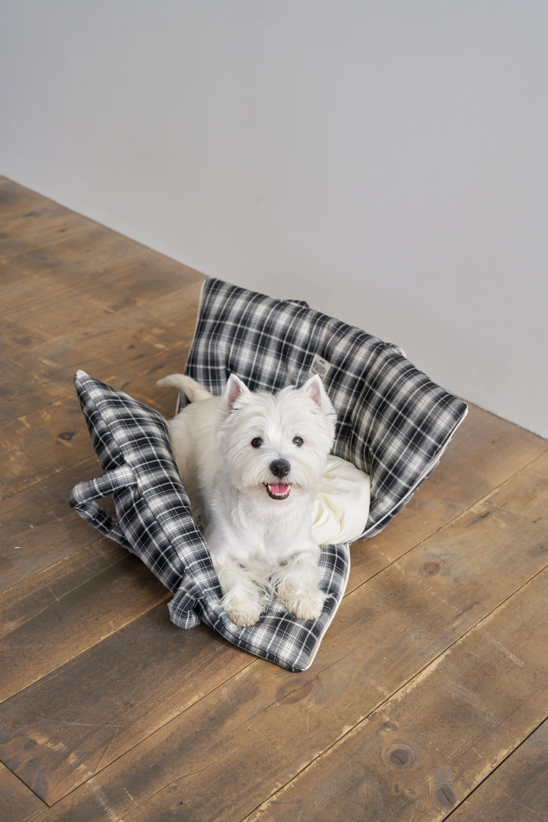 WIDE BAG - TARTAN BLACK