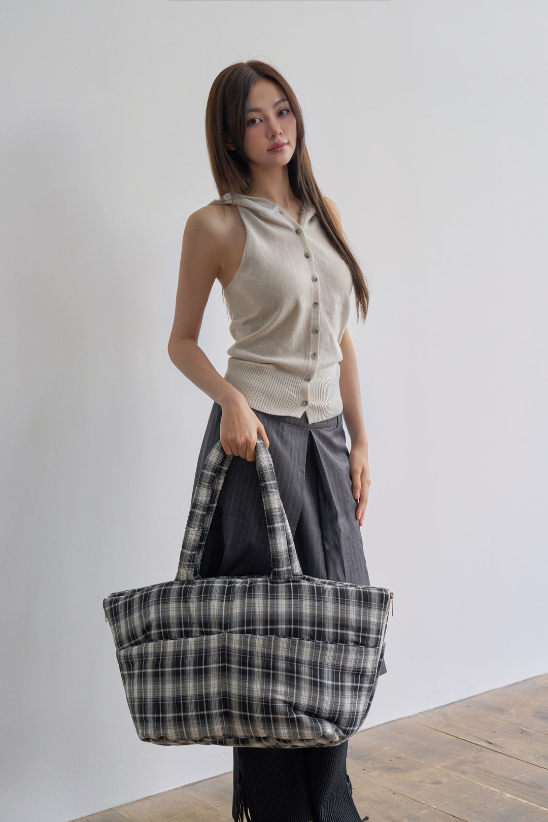 WIDE BAG - TARTAN BLACK
