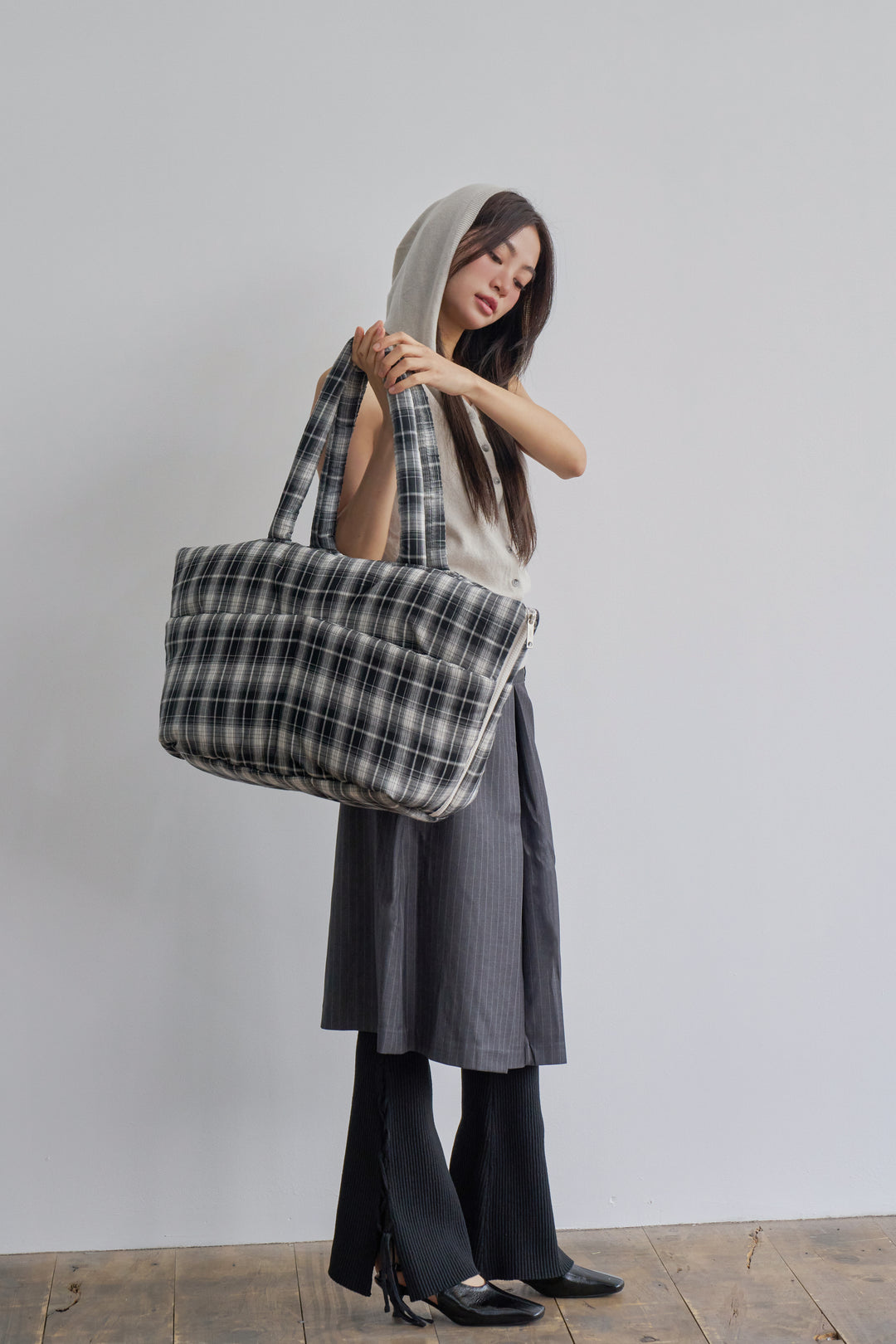 WIDE BAG - TARTAN BLACK