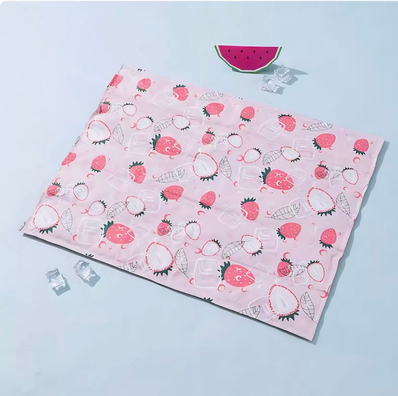 冷却ひんやりいちごマット