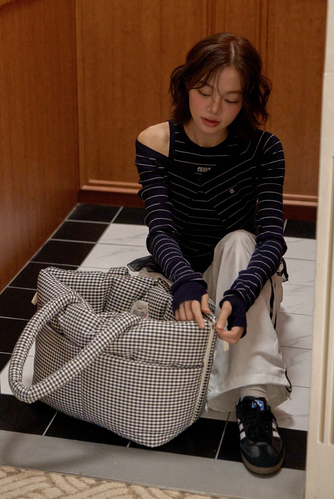 WIDE BAG - PLAID BLACK